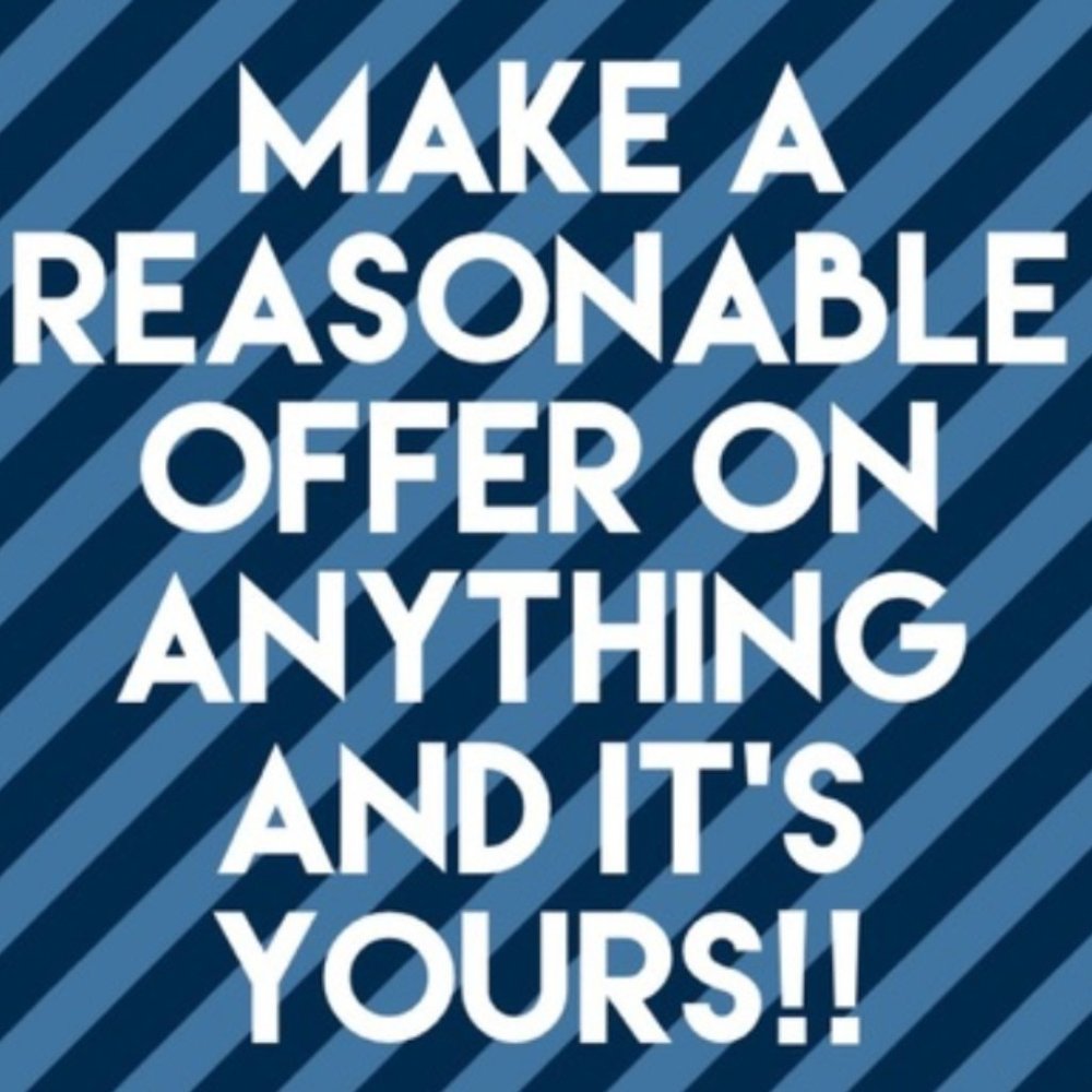 Closet Clear-out 1 Week!